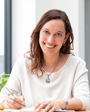 Headshot photographer in Bromley